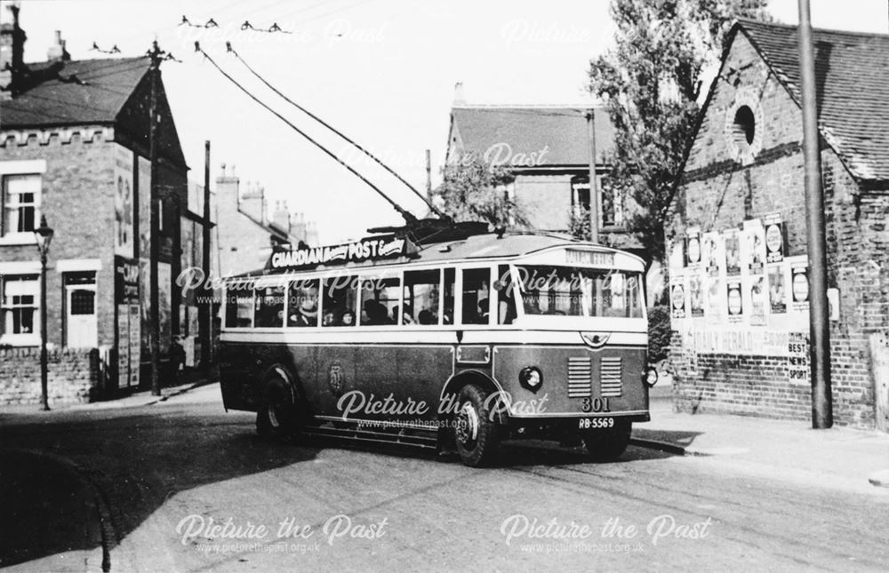 Trolley Bus turning into Thurman Street from Nottingham Road, Ilkeston