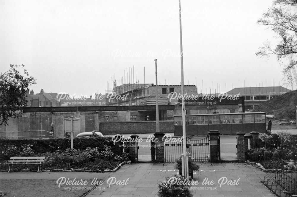 Construction of Romorantin Place Flats, looking across Tamworth Road from the gardens of the library