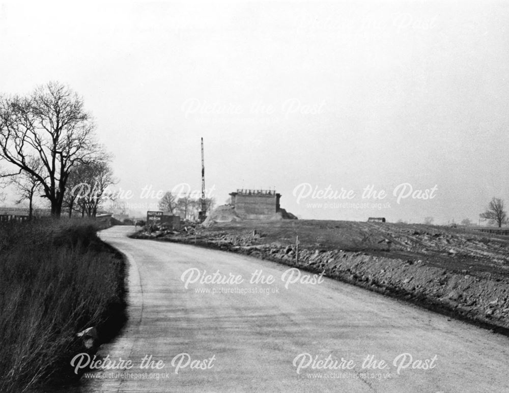 Construction of the M1 Motorway facing Sawley at Sawley Lane/Draycott Road, Long Eaton