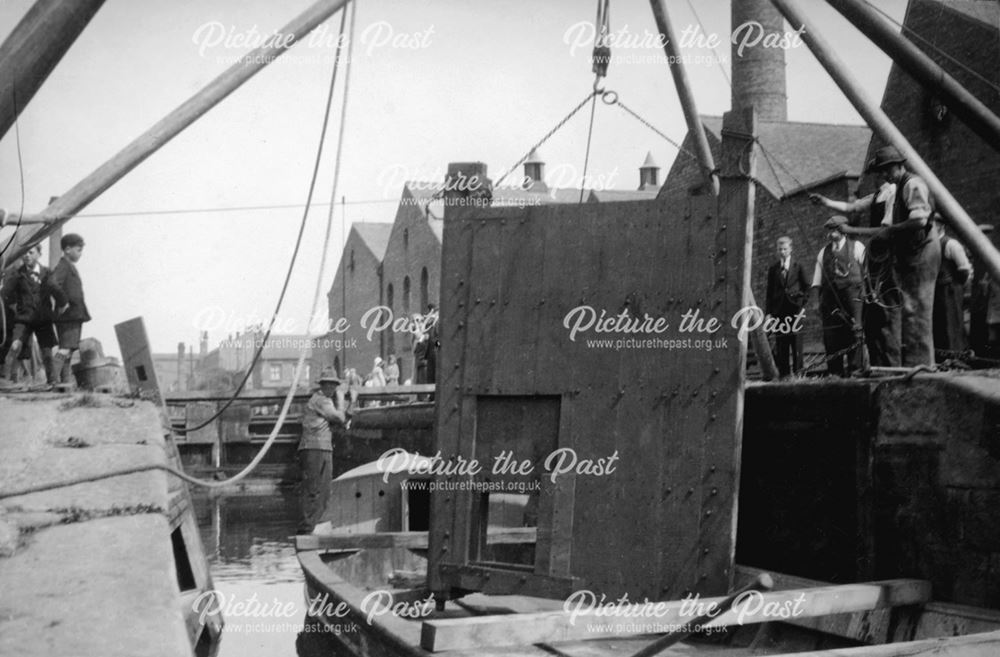 Installation of new lock gates