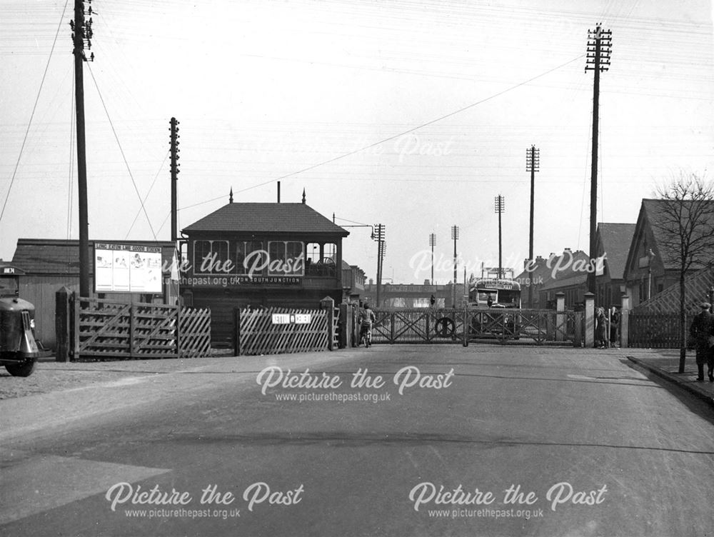 Nottingham Road Level Crossing