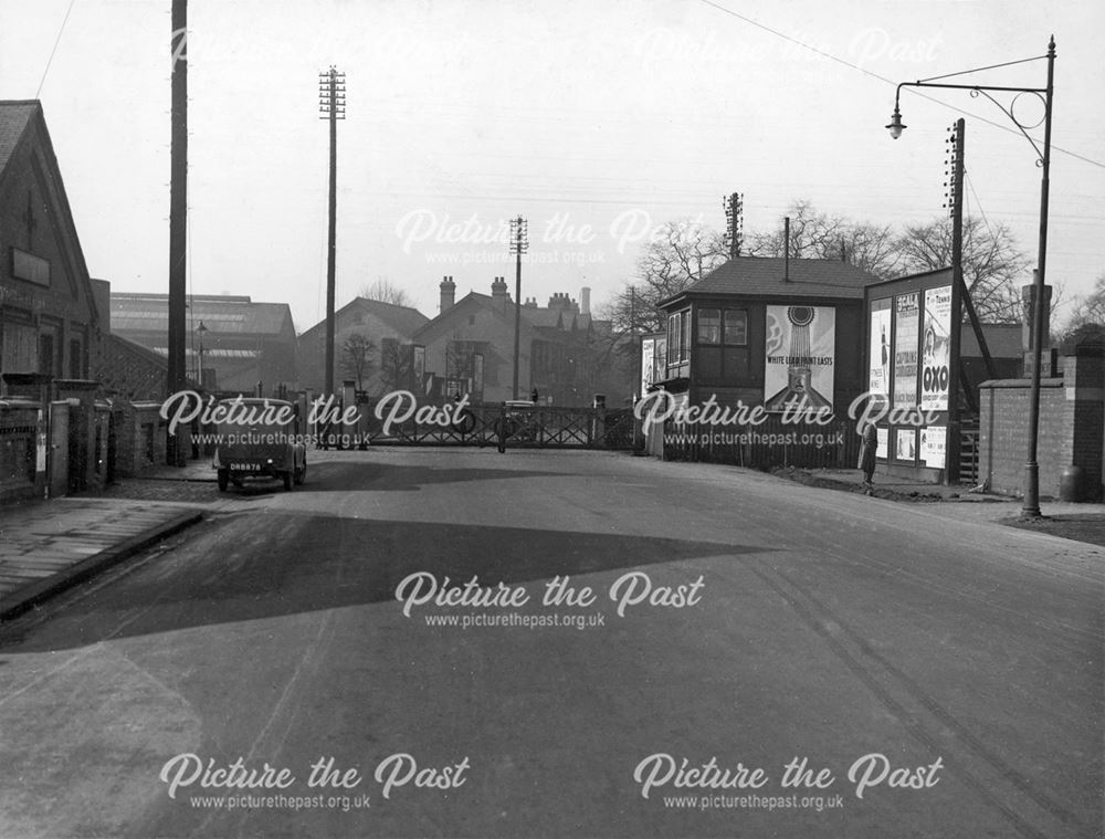 Nottingham Road Level Crossing