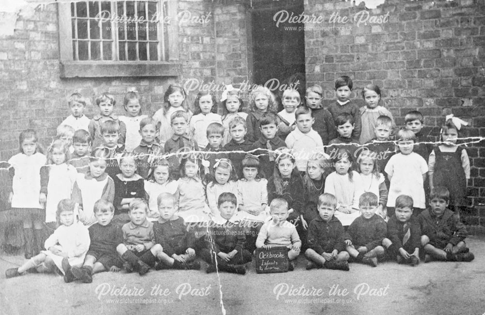 Pupils at Ockbrook Infants School, 1920