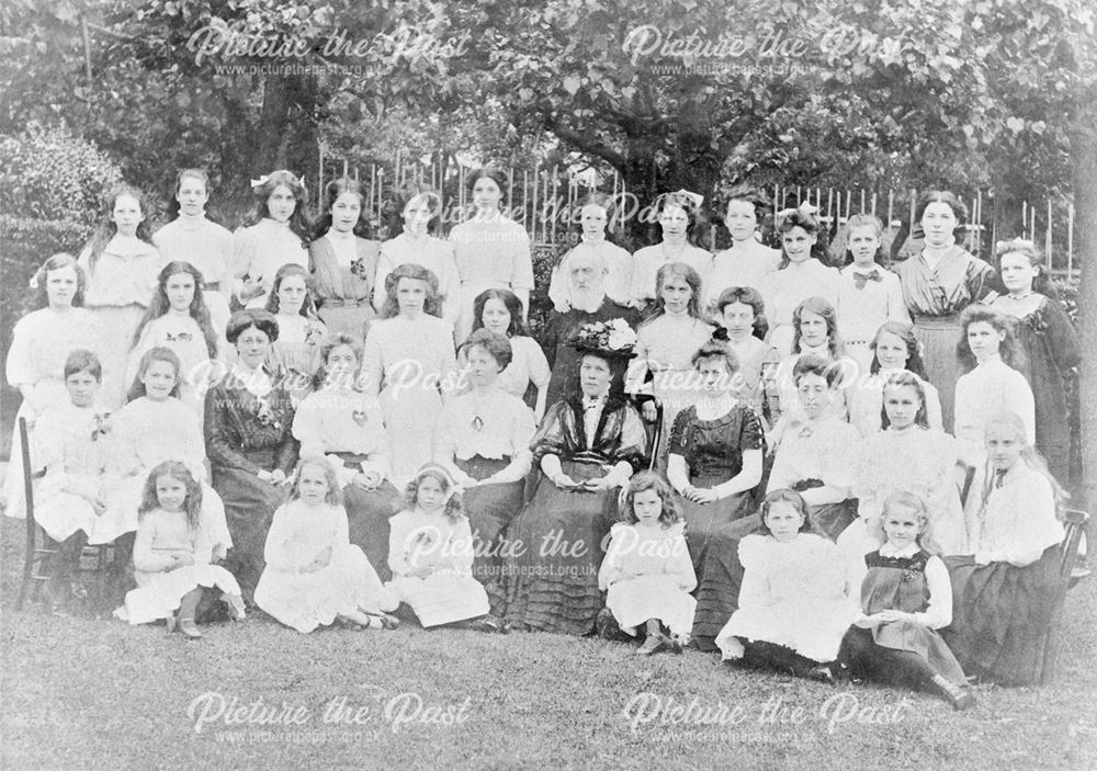 Moravian School Group, c 1910