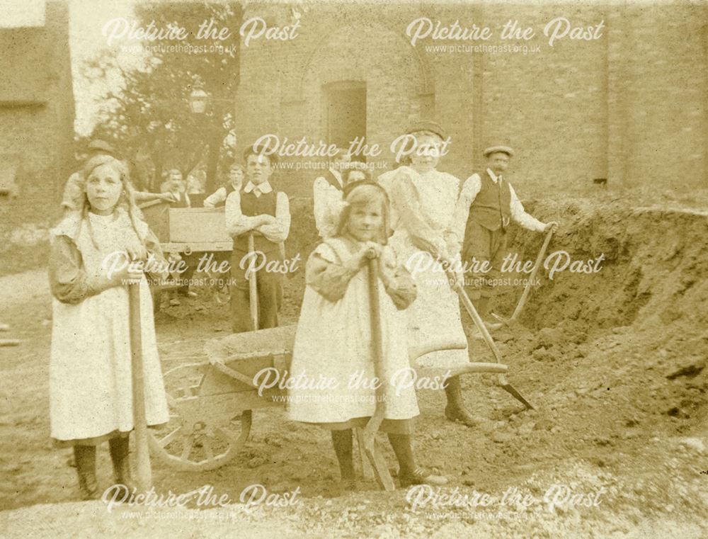 Digging Foundations of St. Johns Church, Ilkeston, 1910