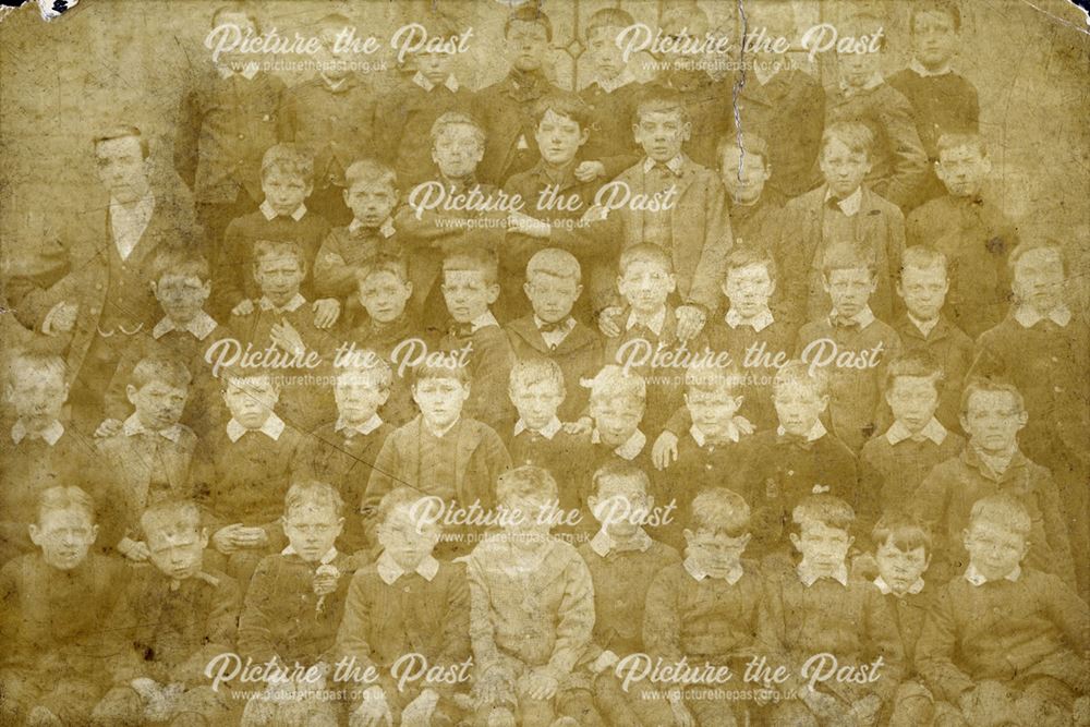 Ilkeston School Class Photo, c 1900