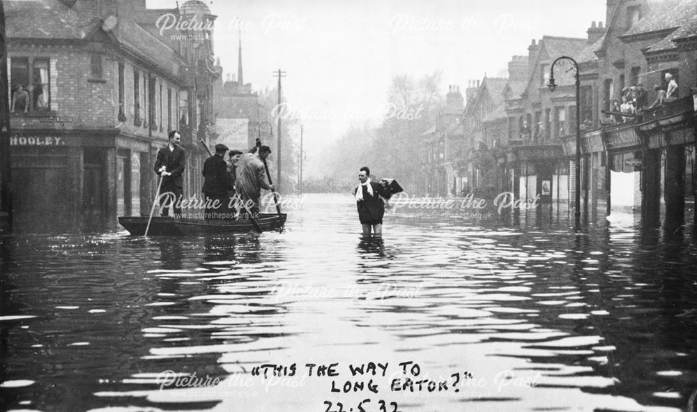 andquot;This the way to Long Eaton?andquot;, Floods, Derby Road, Long Eaton, 1932