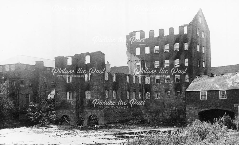 Wilne Mills after fire, Church Wilne, 1917