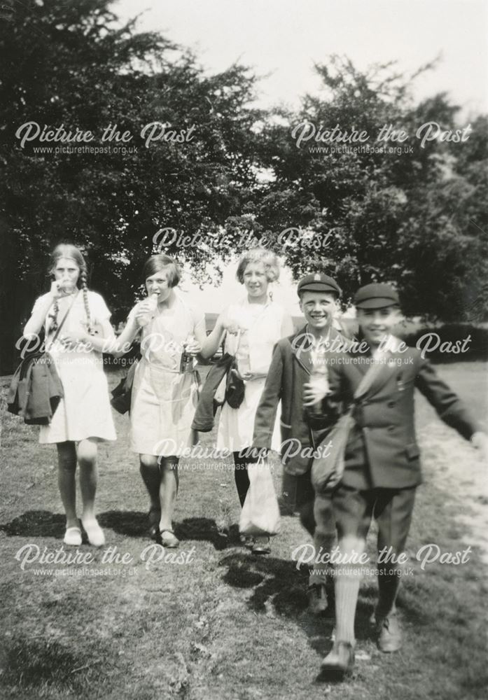 National School Outing to Beacon Hill, Leicestershire, 1930