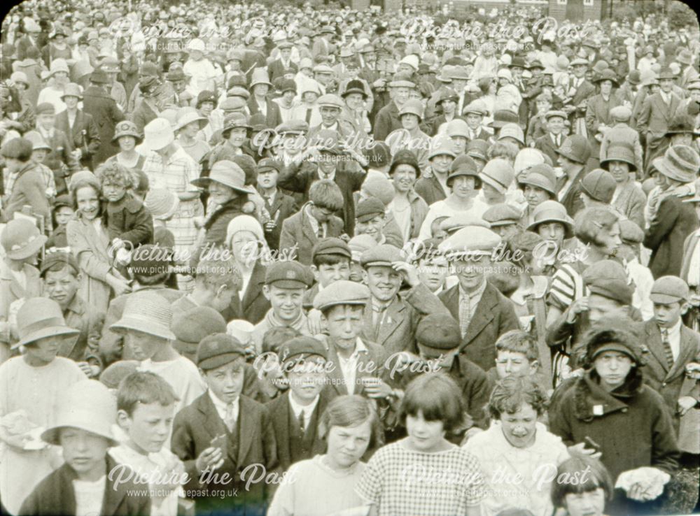 Band of Hope Procession, West Park, Long Eaton, 1926