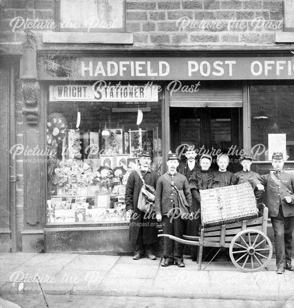 Hadfield Post Office