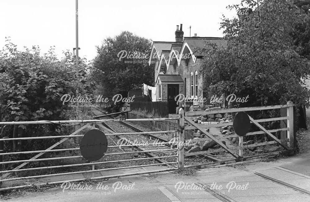Level Crossing and Station, Coxbench