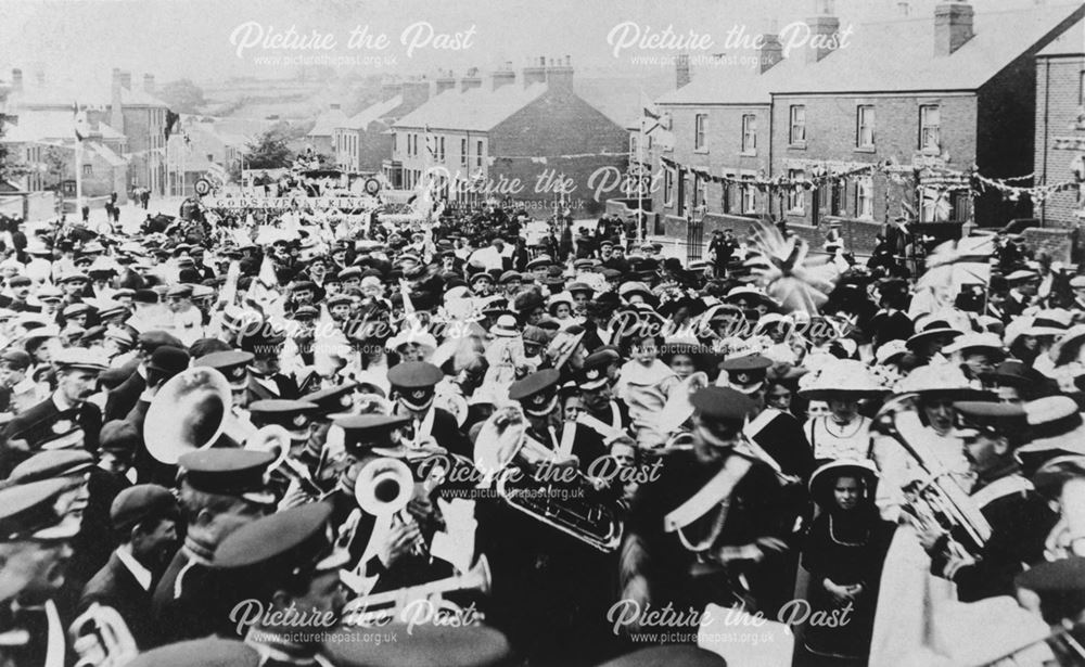 Celebrating the Coronation of King George V, Pilsley, 1911