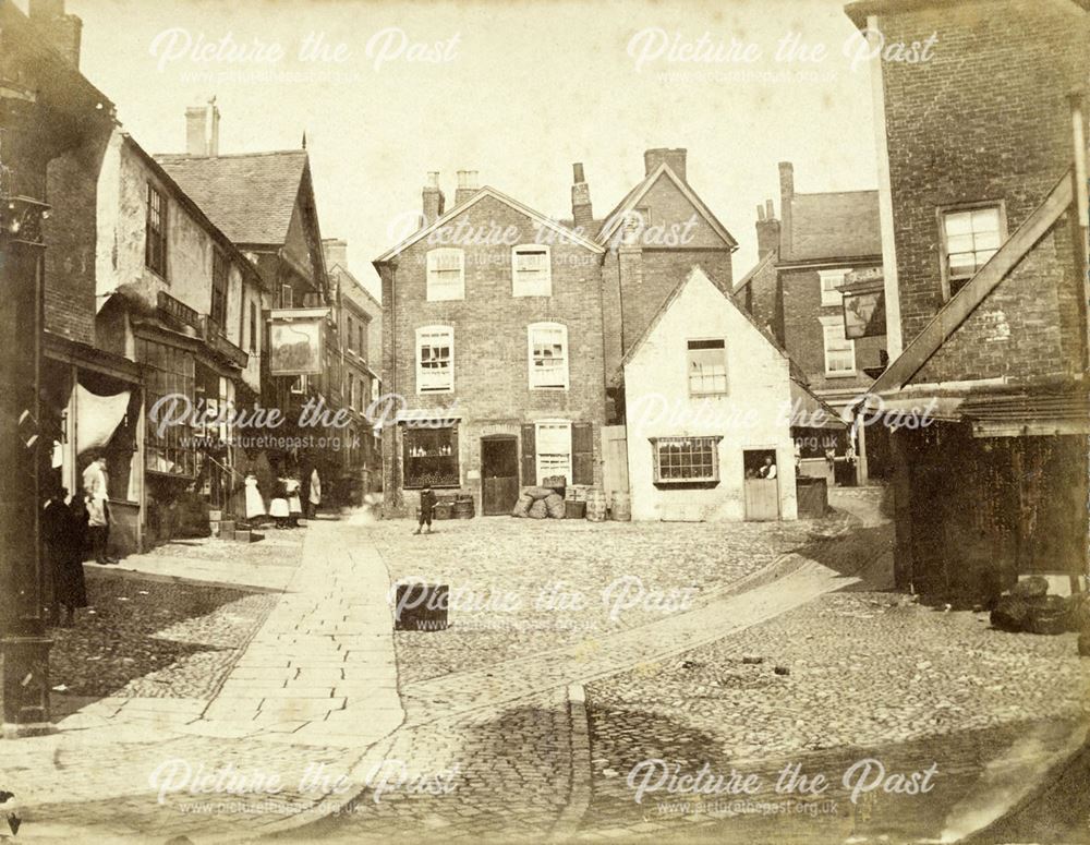 Victoria Square, Ashbourne