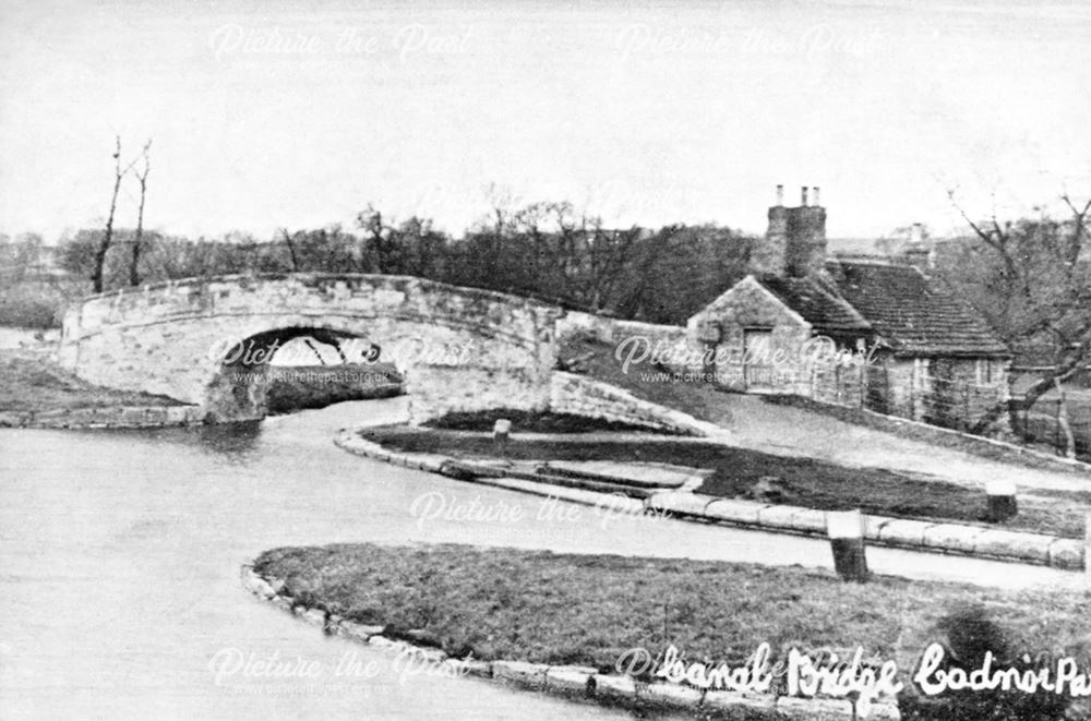 Junction of the Pinxton and Cromford arms of the Cromford Canal ...