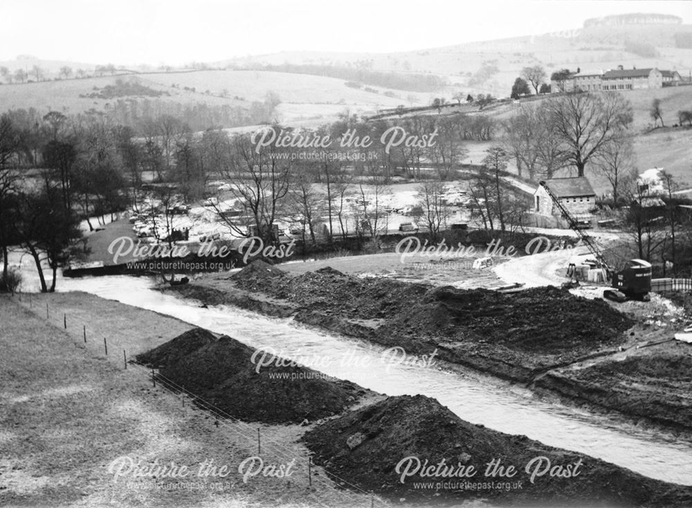 The 'new cut', looking towards the rear of the Izaak Walton hotel.