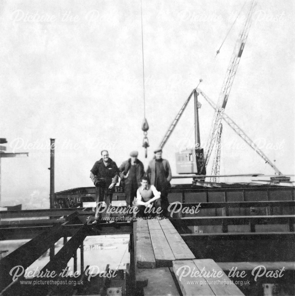 Willington Power Station, Men standing on top of construction girders