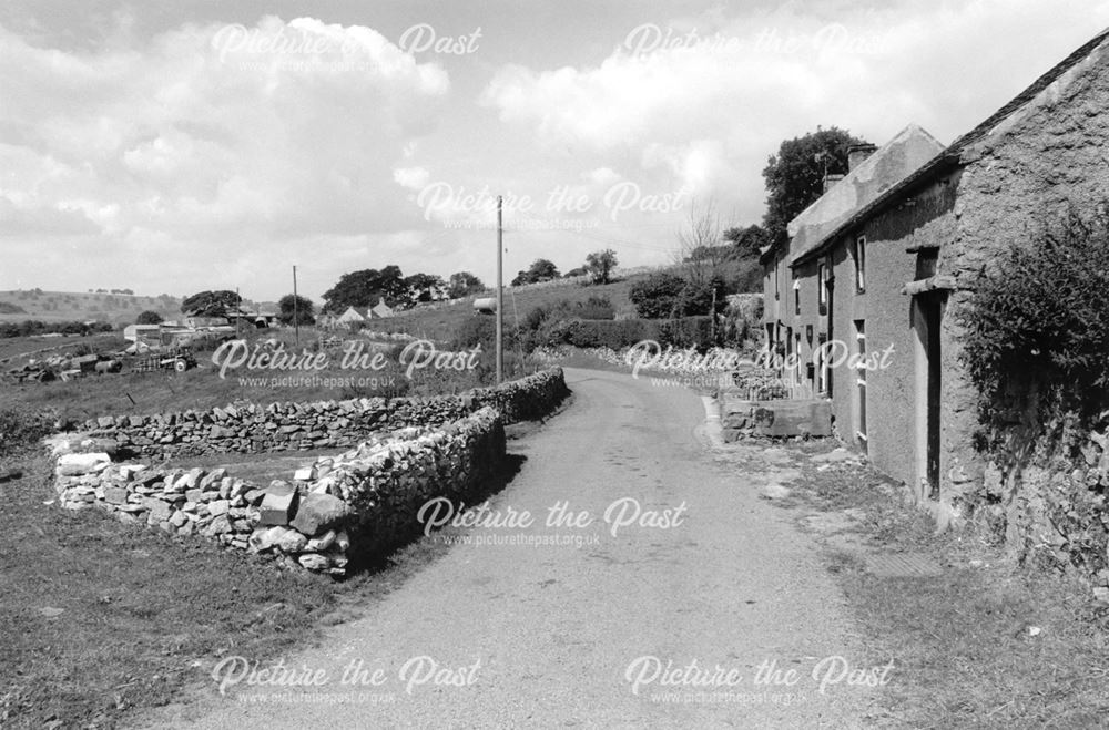 View along Wood Lane, Ible