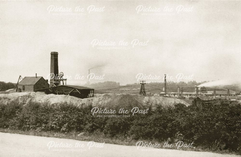 Donington Clay Pit, no.1 with brickyard in the distance