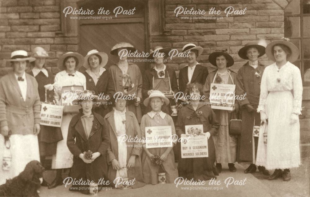 Red Cross charity collection for wounded soldiers during World War 1