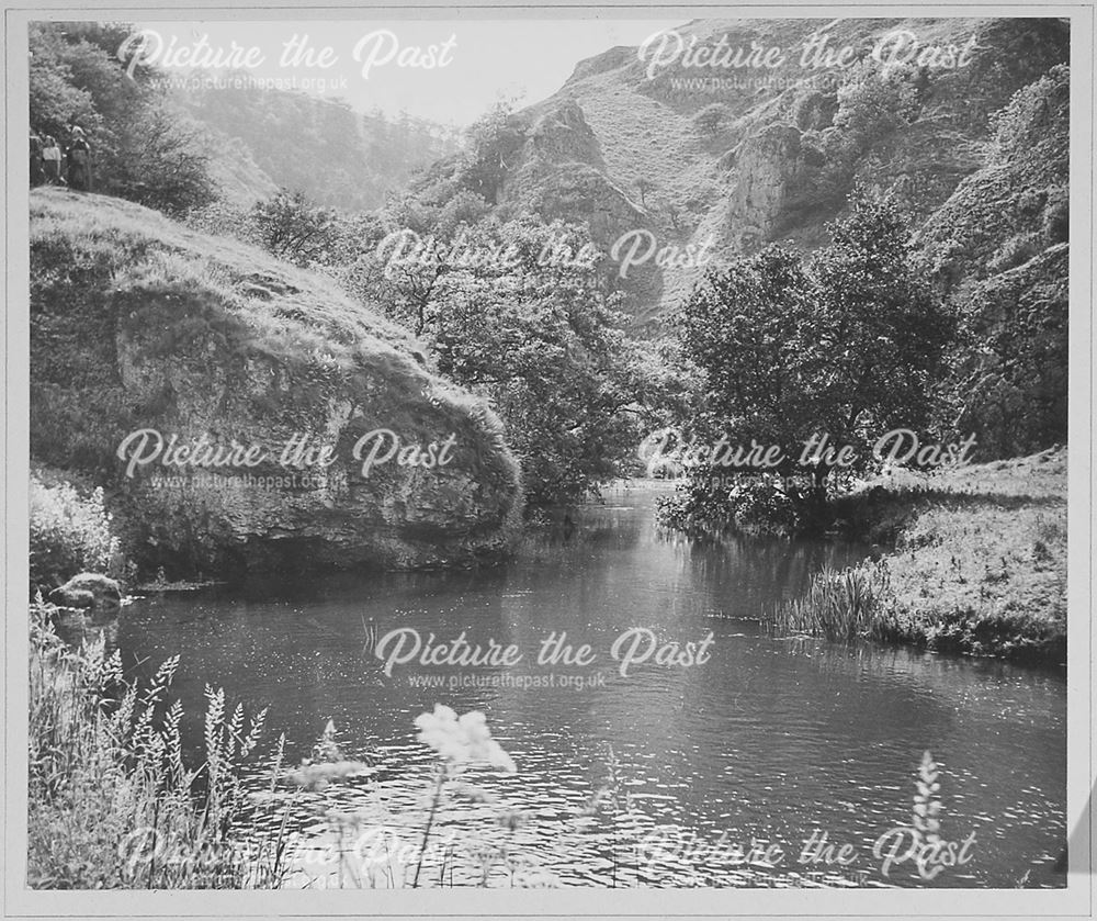 Dove Holes, Dovedale