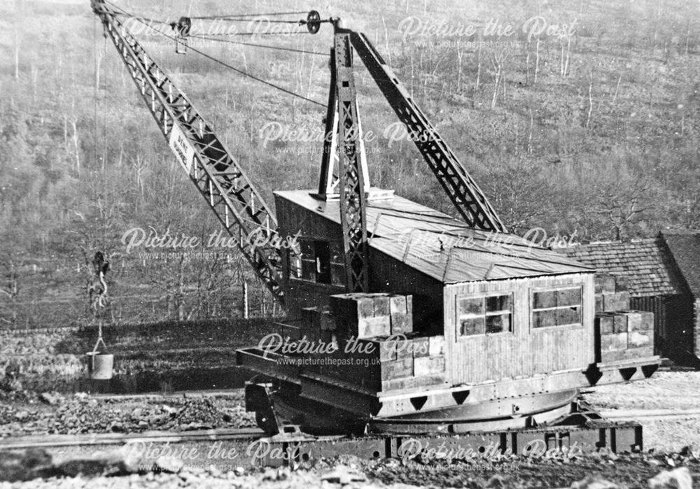 The travelling crane at work, Dene's Quarry