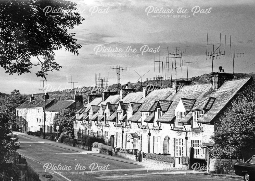 Main Road, Grindleford