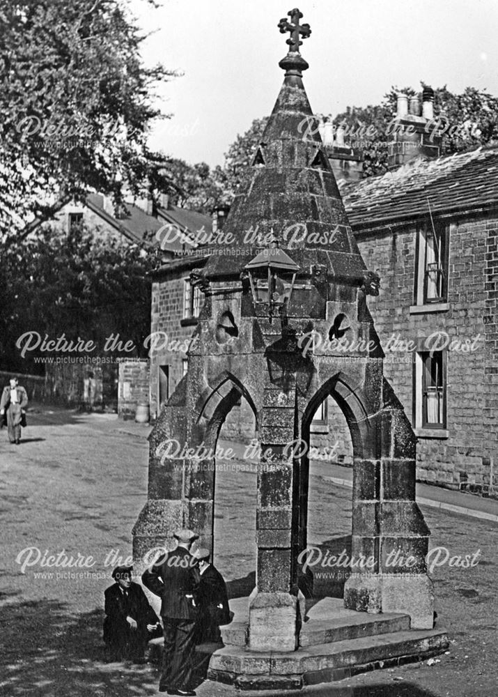 The Peel Monument in the High Street, Dronfield