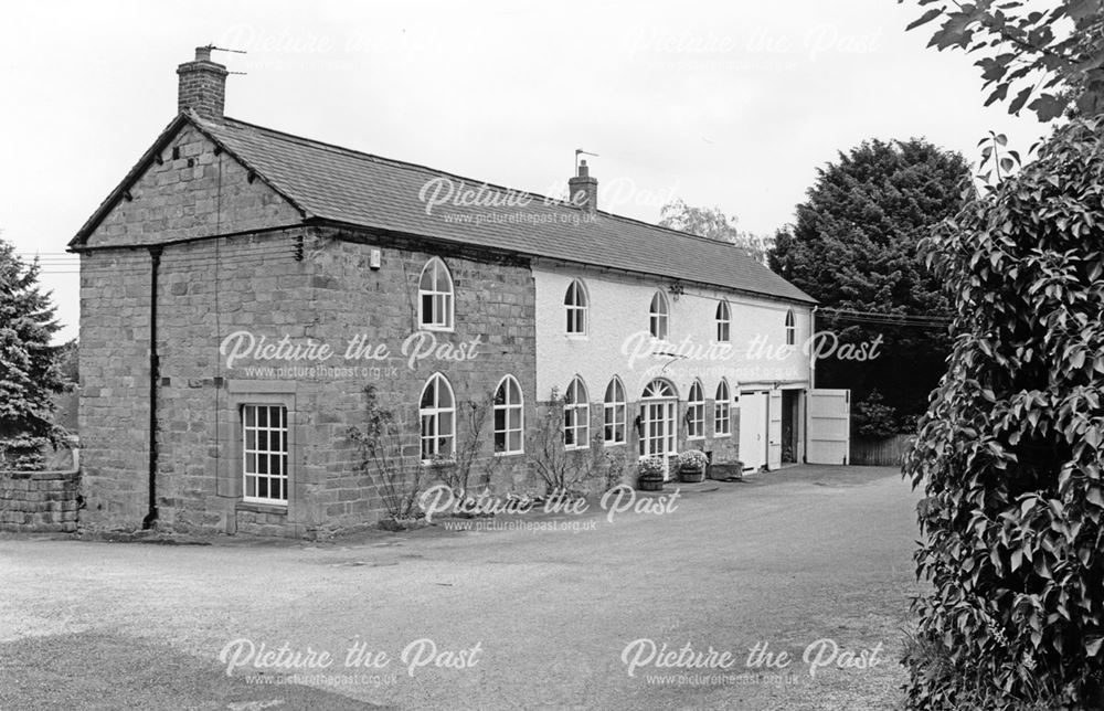 Holbrook Hall cottages