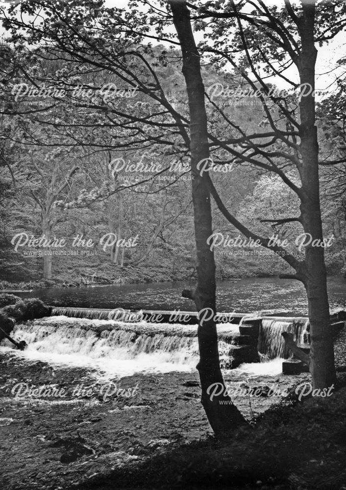 Weir on the Lathkill in Lathkill Dale