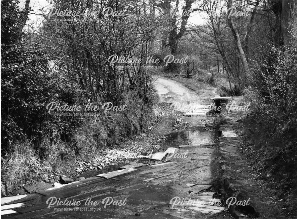 Ford, Berridge Lane, Milltown, Ashover