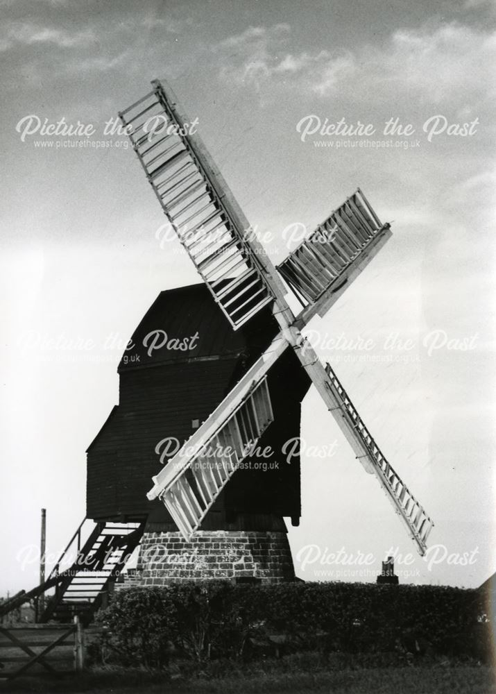 The Cat and Fiddle Post Mill, Dale Abbey