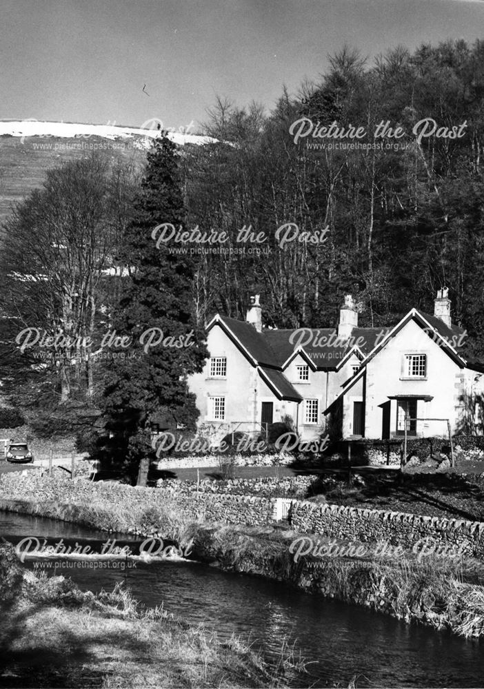 Dove cottages and the River Dove at Lode Mill