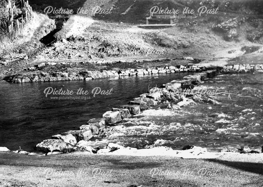 The stepping stones, Dovedale