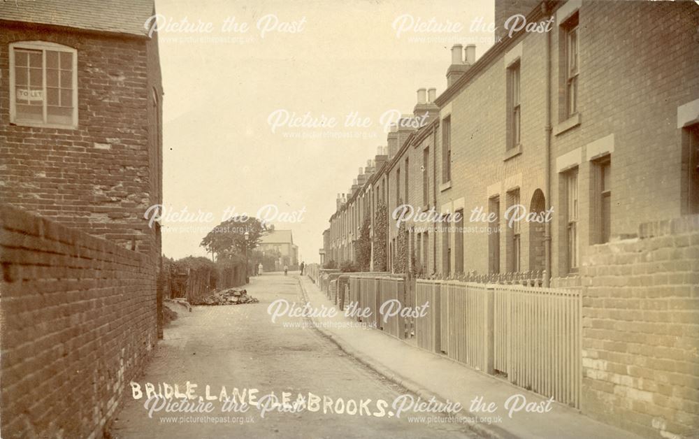 Bridle Lane, Leabrooks