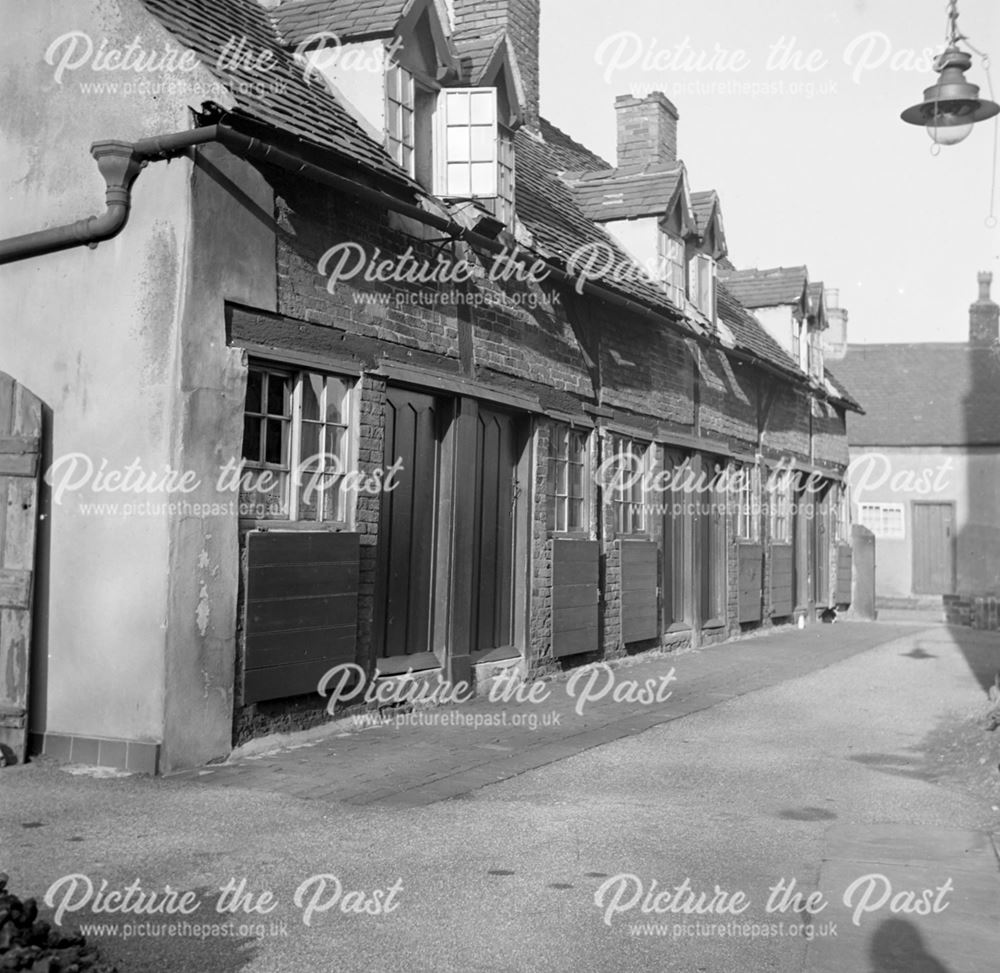 Almhouses - looking North