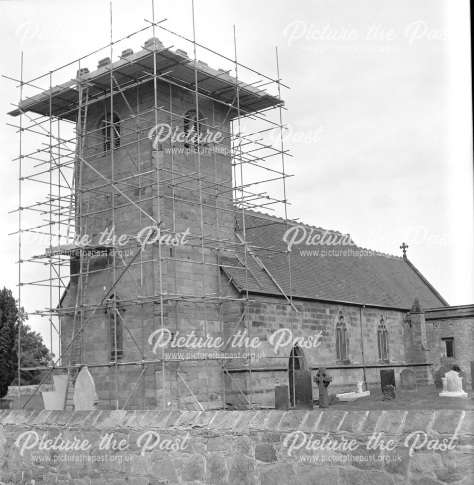 Scaffolding round tower