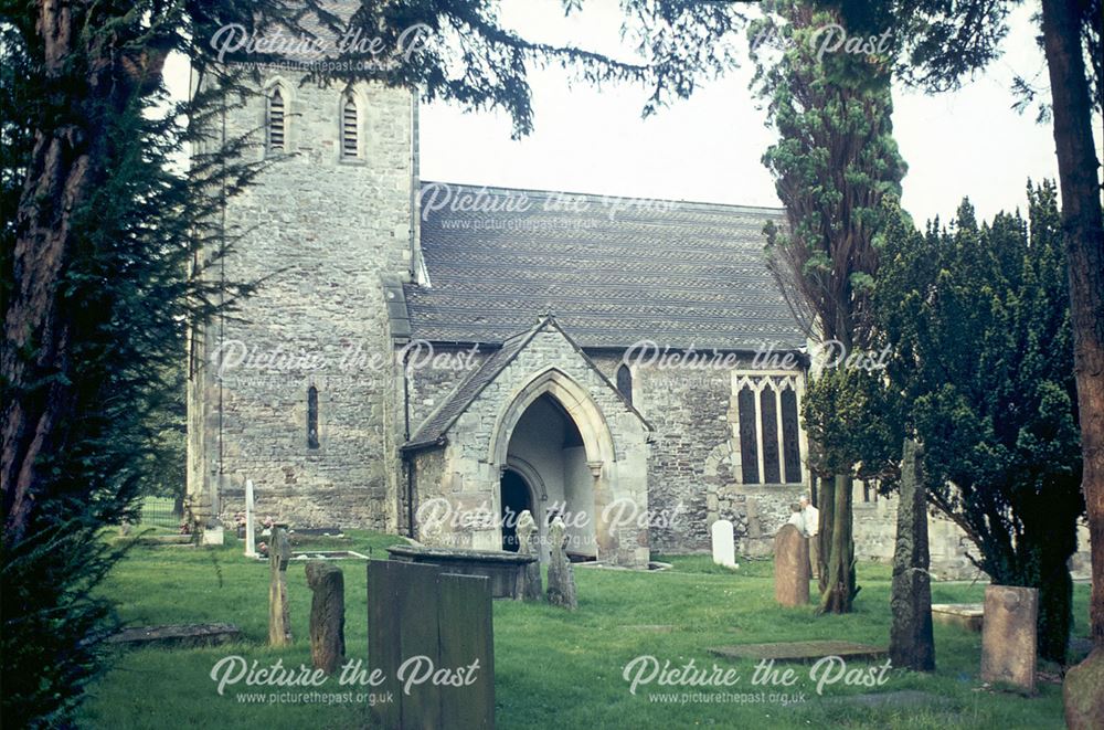 Interior, Church of the Holy Cross, Ilam