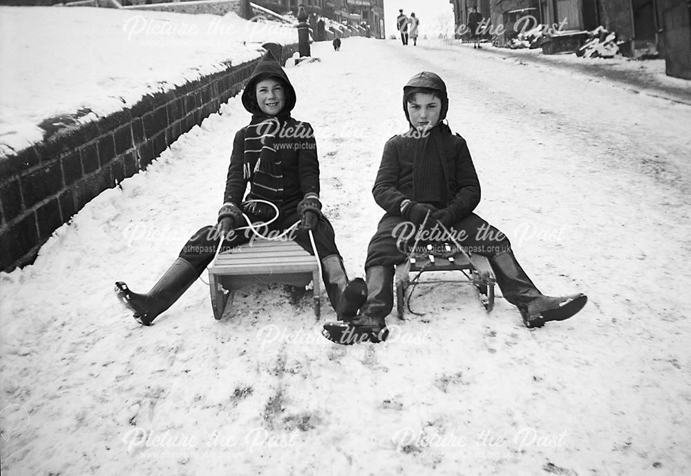 Sledging at Buxton, 1940s