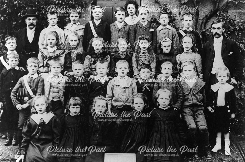 Churchtown School Group, Darley Dale, 1900