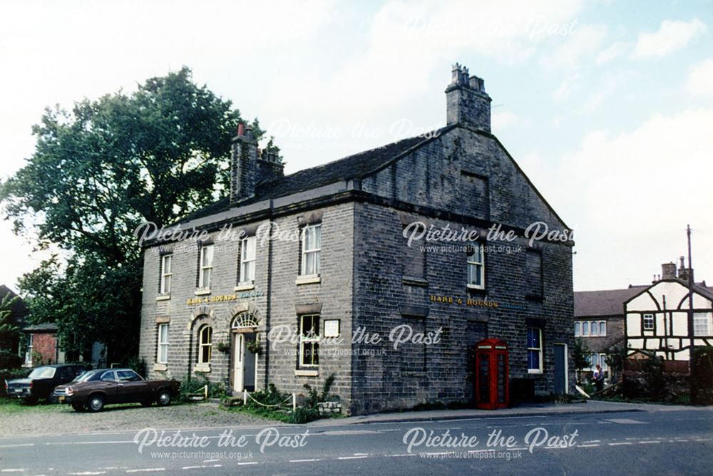 Hare and Hounds, Low Leighton, new Mills, c 1980s