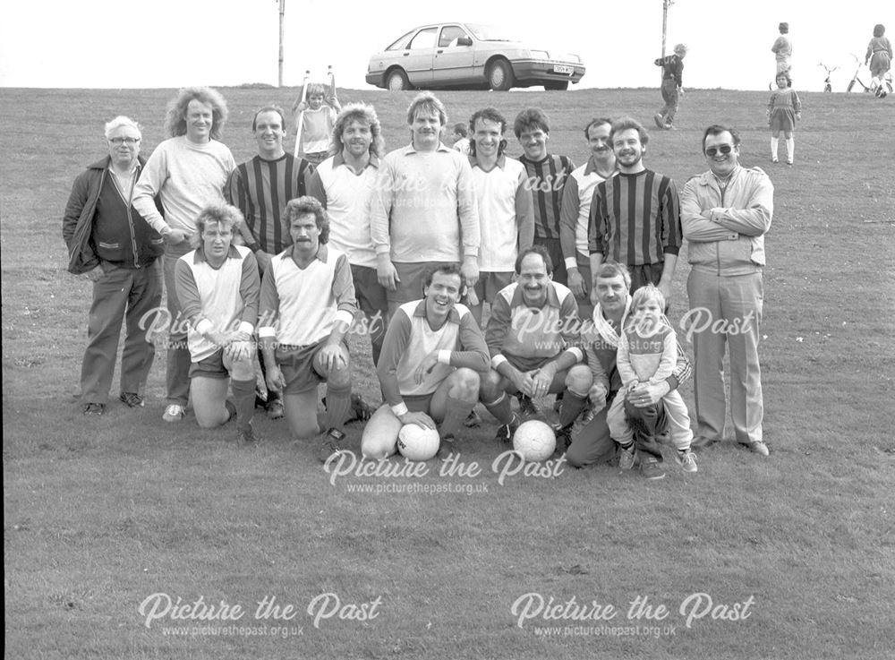 Sunday League football, Recreation Ground, Ilkeston, c 1980s