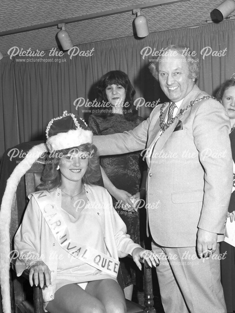 Crowning of Ilkeston Carnival Queen