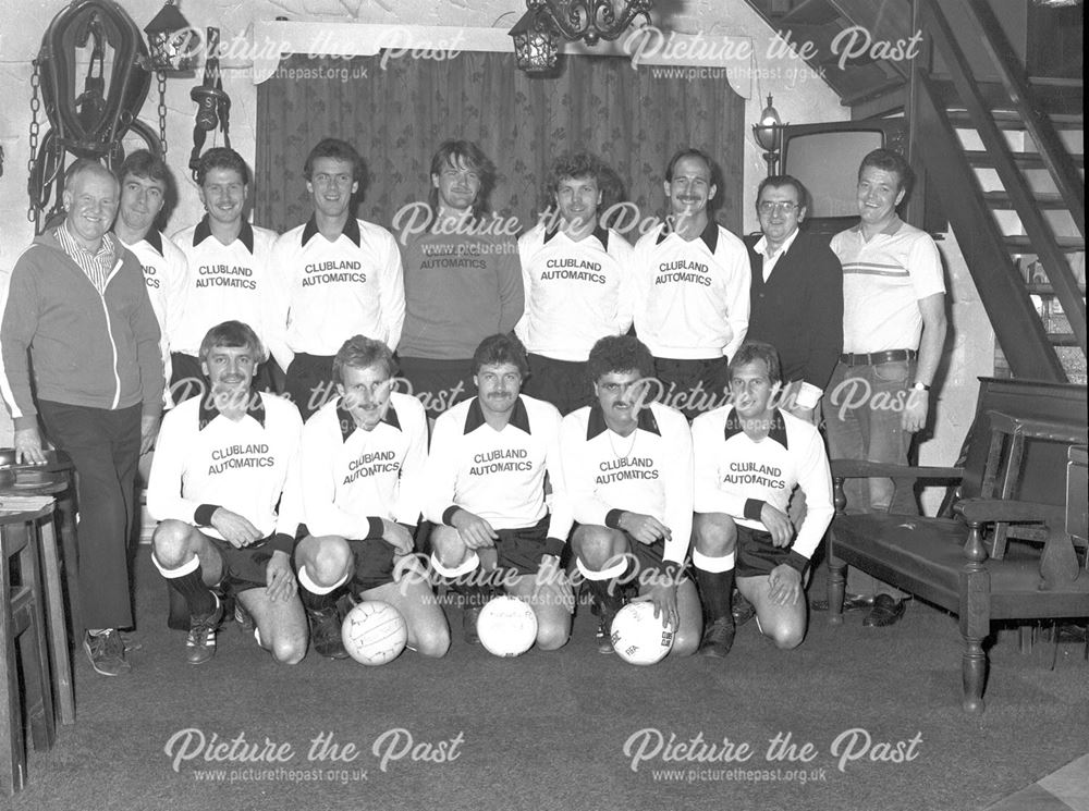 Middleton Football Club, Sponsored by Clubland Automatics, Ilkeston, 1985-86
