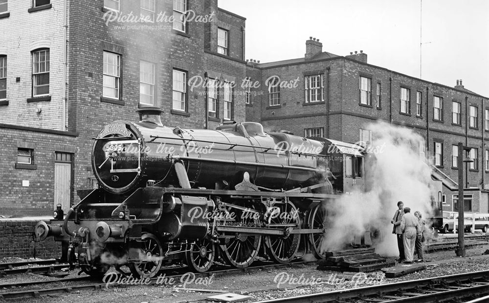 Steam loco Alderman A E Draper, Midland Railway Station, Railway Terrace, Derby, 1988