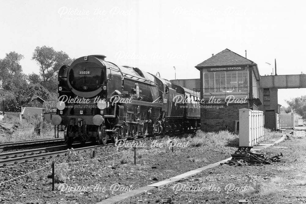 Steam loco Clan Line, Spondon Station, Station Road, Spondon, 1987