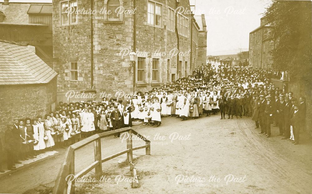 Workforce outside the mill, Lea Mills, Lea, nr Matlock, c 1910