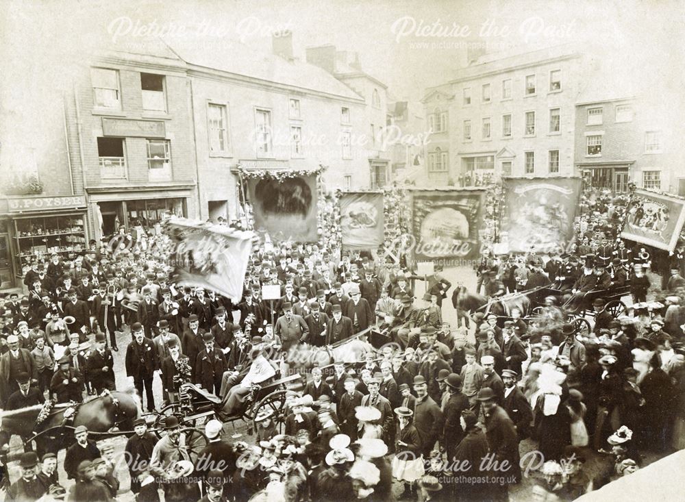 Large celebration (event unknown), Wirksworth, c 1910?