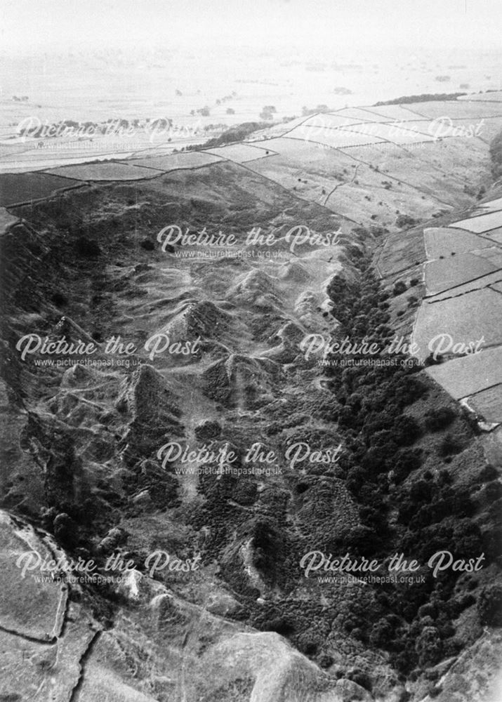 Landslips from Hucklow, Bretton Clough, Abney