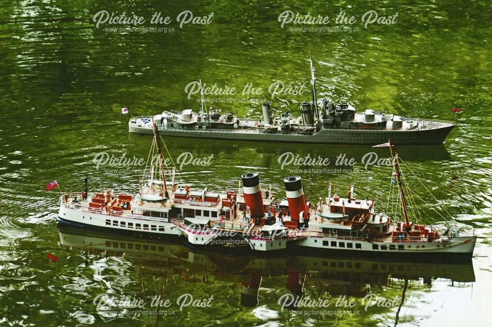 Model Ships 'Cossak' and 'Waverley', Lumsdale Pond, Matlock, 2006